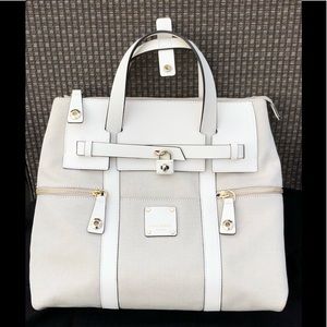 Looking to trade 😁